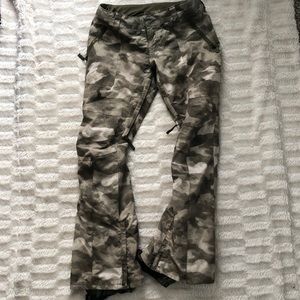 Burton women’s snowboard pants